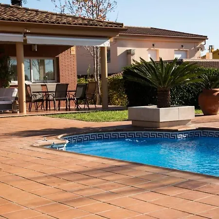 Casa Bella Con Piscina Vila Caldes De Montbui Exterior foto